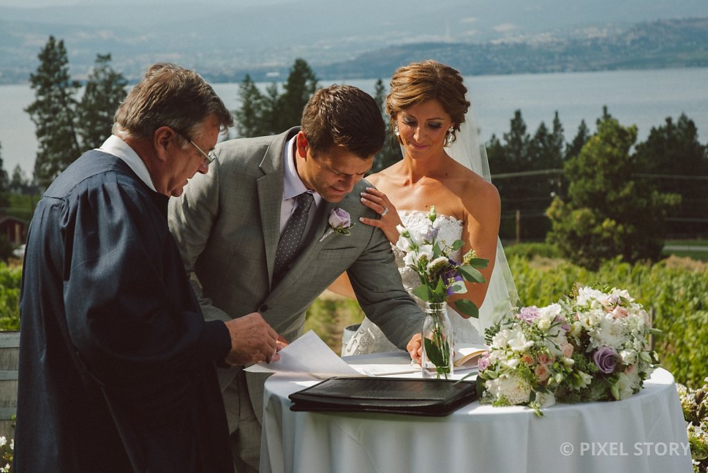 Kelowna Wedding Photographers Summerhill 130824 0505